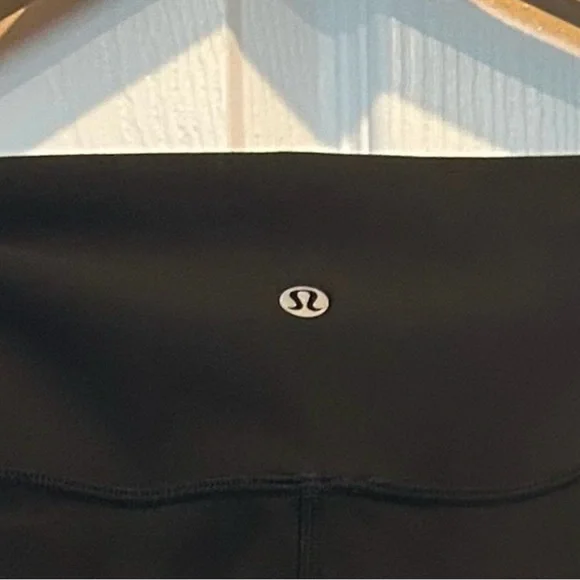 lululemon athletica Classic Black Leggings - Picture 2 of 4